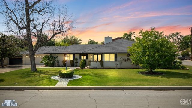 2445 Spruce Street, Bakersfield, CA 93301