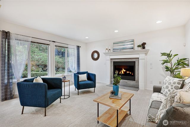 21423 32nd Place W, Brier, WA 98036