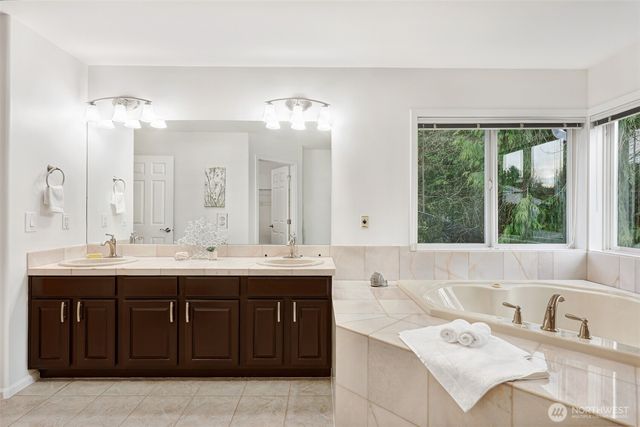 21423 32nd Place W, Brier, WA 98036