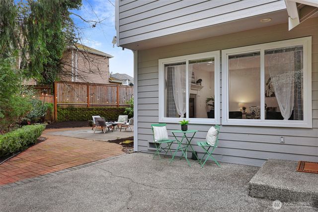 21423 32nd Place W, Brier, WA 98036