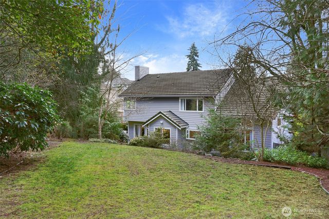 21423 32nd Place W, Brier, WA 98036