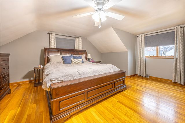 63 Evergreen Ter, Uniontown, PA 15401