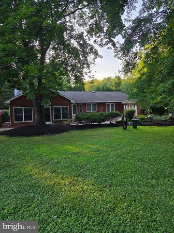 1373 OXFORD VALLEY RD, Yardley, PA 19067