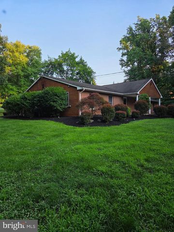1373 OXFORD VALLEY RD, Yardley, PA 19067