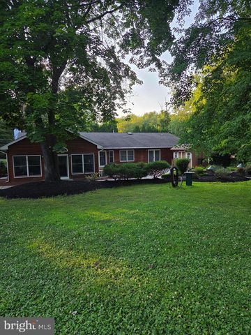 1373 OXFORD VALLEY RD, Yardley, PA 19067