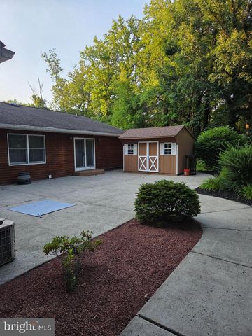 1373 OXFORD VALLEY RD, Yardley, PA 19067