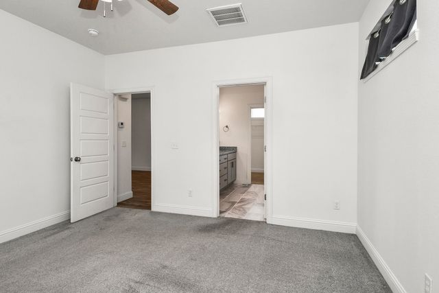 4464 W University Street, Springfield, MO 65802