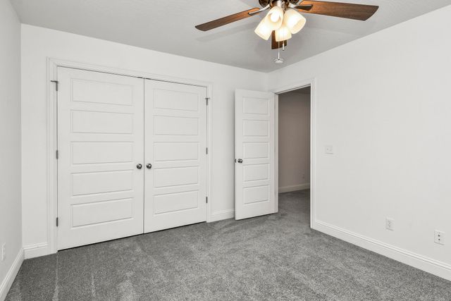 4464 W University Street, Springfield, MO 65802