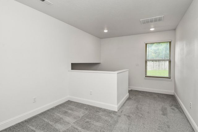 4464 W University Street, Springfield, MO 65802