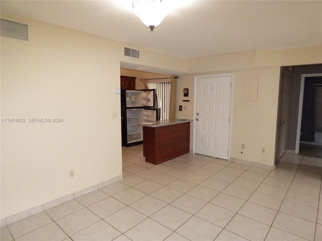 20140 NE 3rd Ct 1, Miami, FL 33179