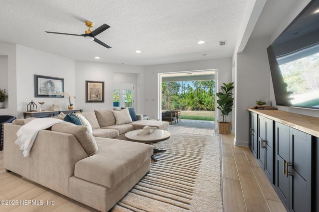 230 MARQUESA Circle, St. Johns, FL 32259