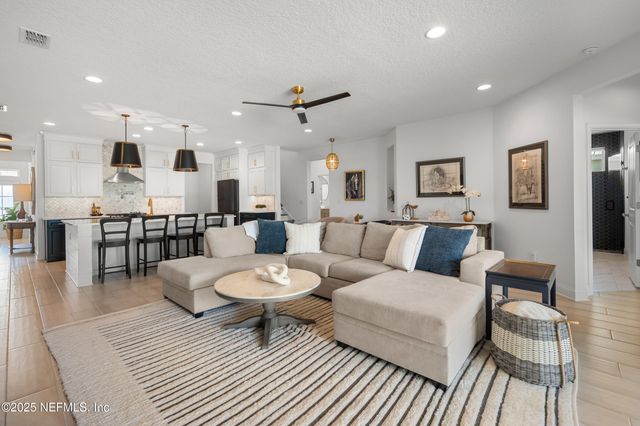 230 MARQUESA Circle, St. Johns, FL 32259