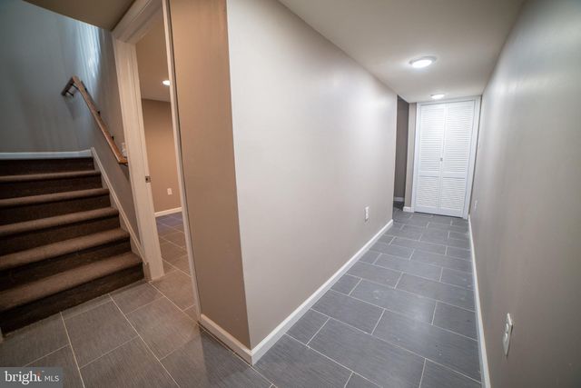 1631 W DIAMOND ST, Philadelphia, PA 19121