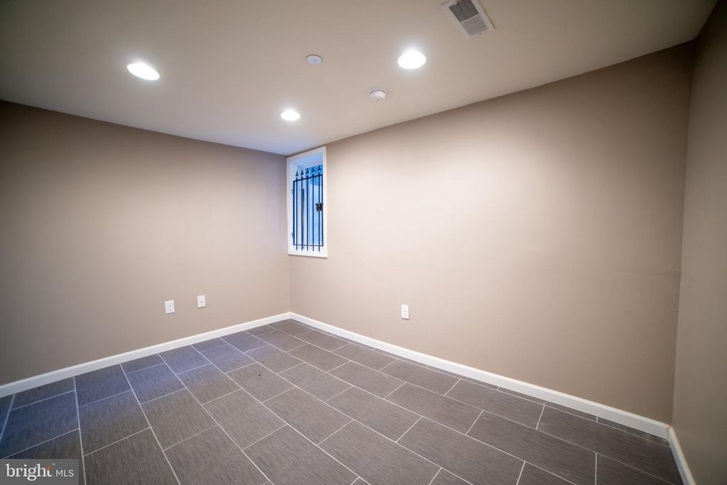 1631 W DIAMOND ST, PHILADELPHIA, PA 19121 — photo 5
