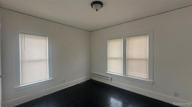 5771 Chatsworth Street, Detroit, MI 48224