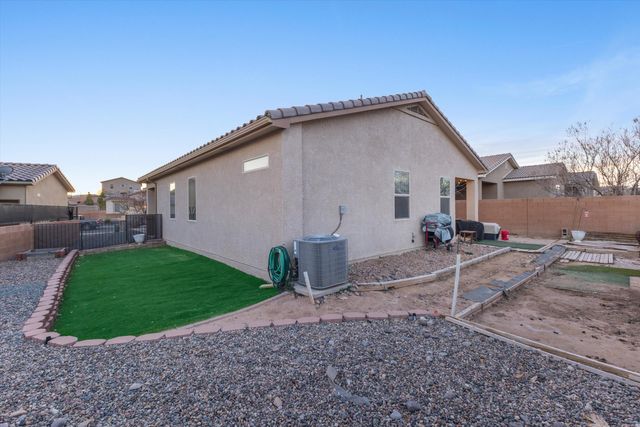 1412 Terrazas Court, Los Lunas, NM 87031