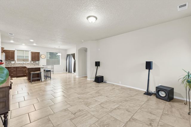 1412 Terrazas Court, Los Lunas, NM 87031