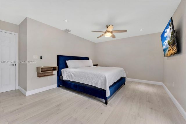 9501 E Palmetto Club Lane E 9501, Palmetto Bay, FL 33157