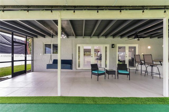 9501 E Palmetto Club Lane E 9501, Palmetto Bay, FL 33157