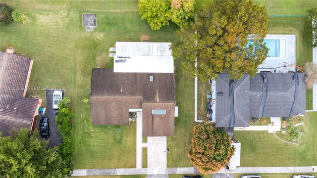 9501 E Palmetto Club Lane E 9501, Palmetto Bay, FL 33157
