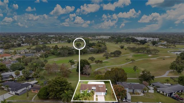 9501 E Palmetto Club Lane E 9501, Palmetto Bay, FL 33157