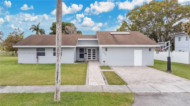 9501 E Palmetto Club Lane E 9501, Palmetto Bay, FL 33157