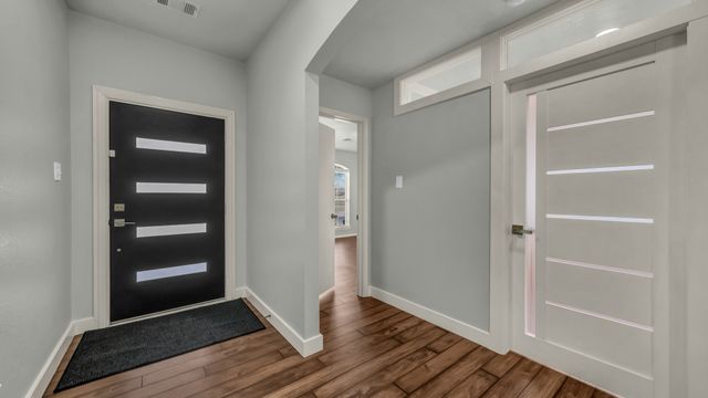 9609 Maryville Lane, Fort Worth, TX 76108