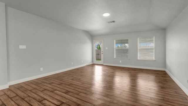 9609 Maryville Lane, Fort Worth, TX 76108