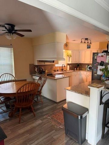 1706 San Sebastian Lane, Nassau Bay, TX 77058