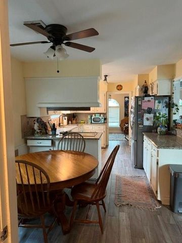 1706 San Sebastian Lane, Nassau Bay, TX 77058