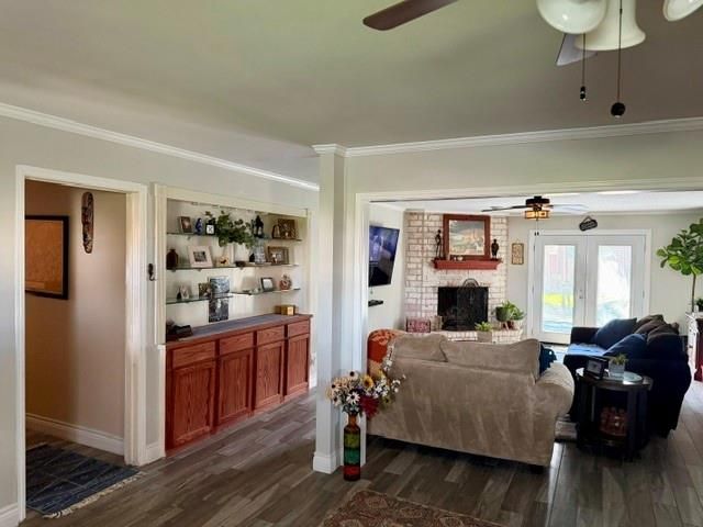 1706 San Sebastian Lane, Nassau Bay, TX 77058
