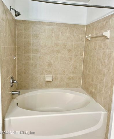 8550 TOUCHTON Road 922, Jacksonville, FL 32216