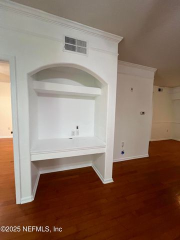 8550 TOUCHTON Road 922, Jacksonville, FL 32216