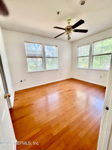 8550 TOUCHTON Road 922, Jacksonville, FL 32216