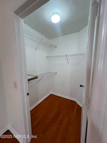 8550 TOUCHTON Road 922, Jacksonville, FL 32216