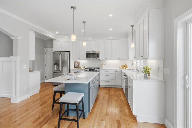 24 Cassidy Trail, Coventry, RI 02816