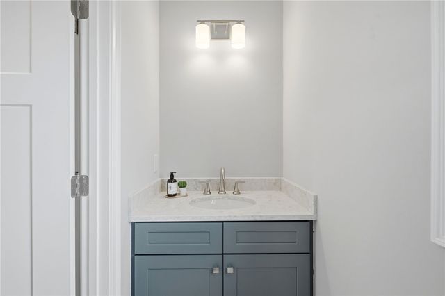 24 Cassidy Trail, Coventry, RI 02816