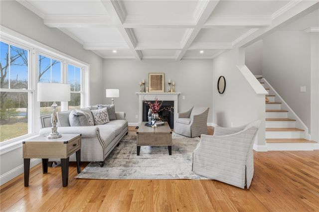 24 Cassidy Trail, Coventry, RI 02816