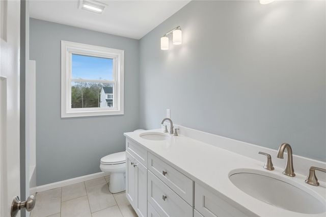 24 Cassidy Trail, Coventry, RI 02816