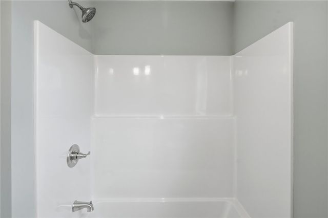 24 Cassidy Trail, Coventry, RI 02816