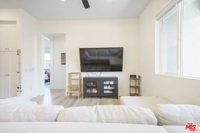 27409 Journey Place 205, Valencia, CA 91381