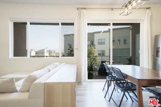 27409 Journey Place 205, Valencia, CA 91381