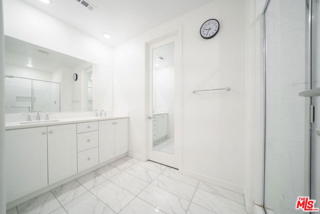 27409 Journey Place 205, Valencia, CA 91381