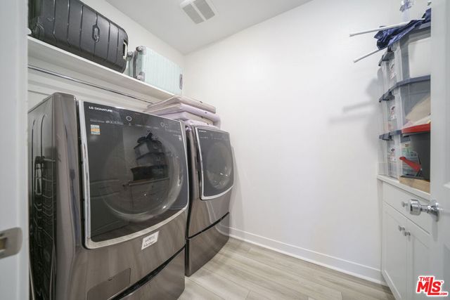 27409 Journey Place 205, Valencia, CA 91381