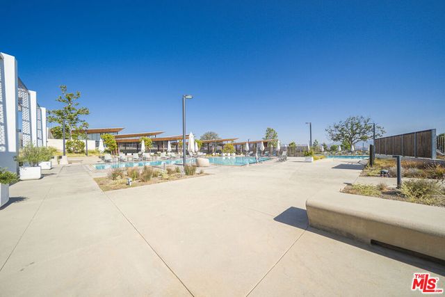 27409 Journey Place 205, Valencia, CA 91381