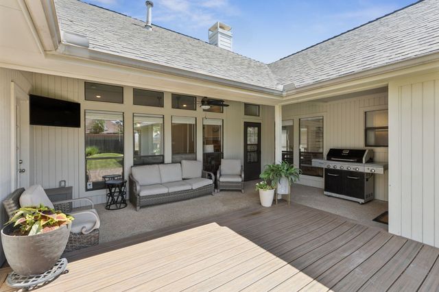 1224 Cloudy Sky Lane, Lewisville, TX 75067