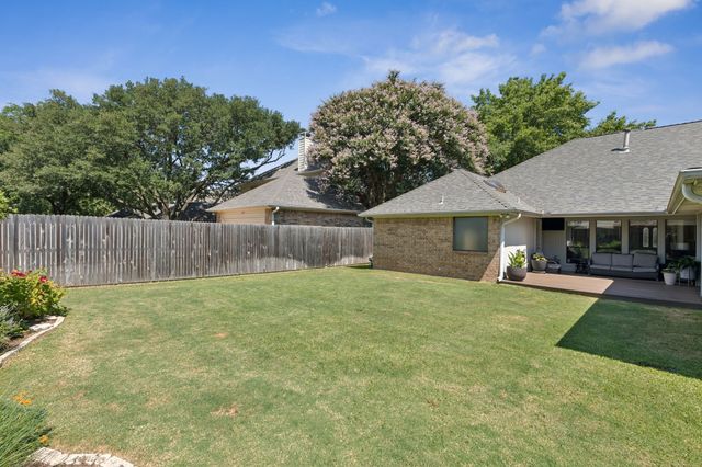 1224 Cloudy Sky Lane, Lewisville, TX 75067