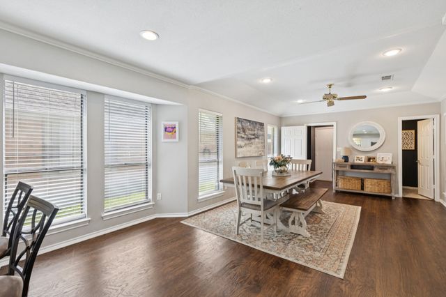 1224 Cloudy Sky Lane, Lewisville, TX 75067