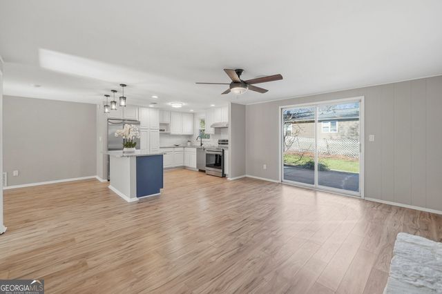 1130 Worthington Hills Drive, Roswell, GA 30076