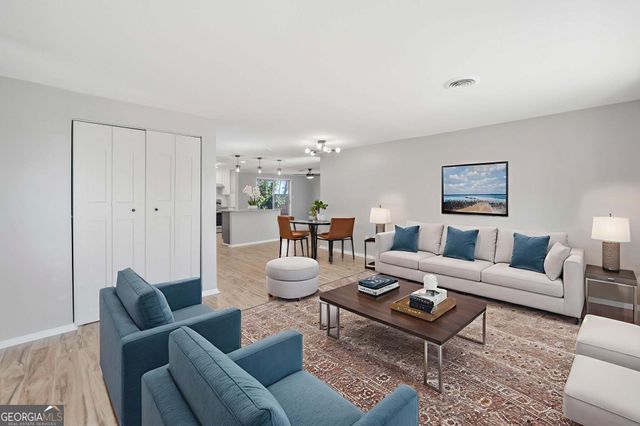 1130 Worthington Hills Drive, Roswell, GA 30076